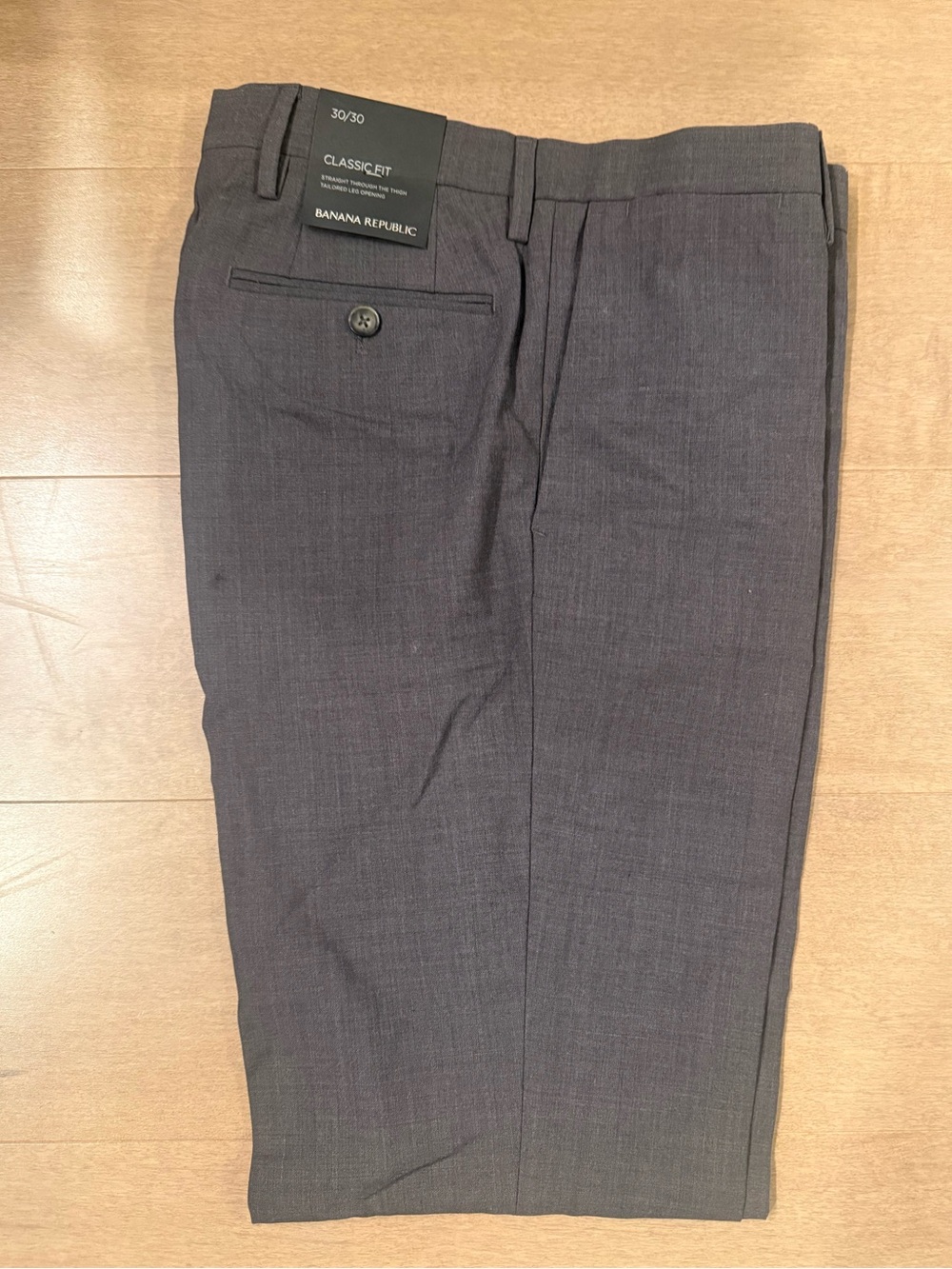 NWT Banana Republic Classic-Fit Menβs Dress Pants in Charcoal Gray